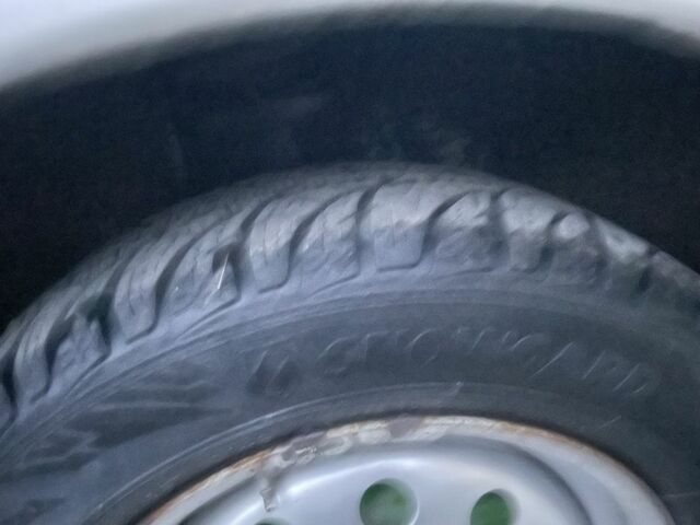 Белый Фольксваген Пассат Вариант, объемом двигателя 1.6 л и пробегом 263 тыс. км за 1200 $, фото 11 на Automoto.ua