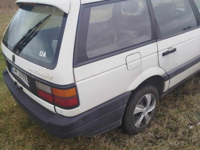 Белый Фольксваген Пассат Вариант, объемом двигателя 2 л и пробегом 1 тыс. км за 1600 $, фото 6 на Automoto.ua