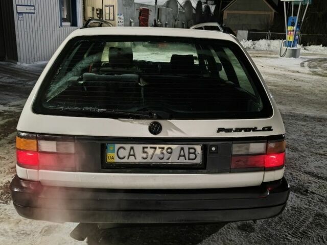 Білий Фольксваген Пассат Варіант, об'ємом двигуна 2 л та пробігом 270 тис. км за 1550 $, фото 3 на Automoto.ua