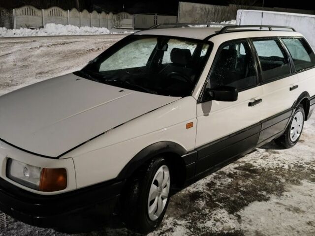 Білий Фольксваген Пассат Варіант, об'ємом двигуна 2 л та пробігом 270 тис. км за 1550 $, фото 7 на Automoto.ua