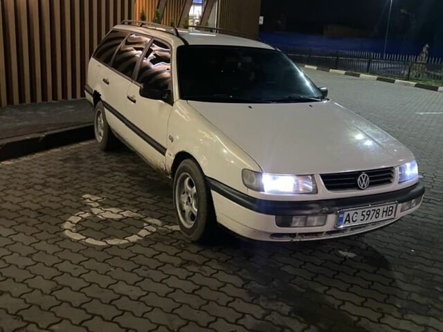 Белый Фольксваген Пассат Вариант, объемом двигателя 1.9 л и пробегом 440 тыс. км за 2600 $, фото 1 на Automoto.ua