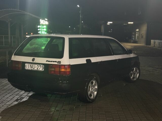 Белый Фольксваген Пассат Вариант, объемом двигателя 1.9 л и пробегом 300 тыс. км за 900 $, фото 1 на Automoto.ua