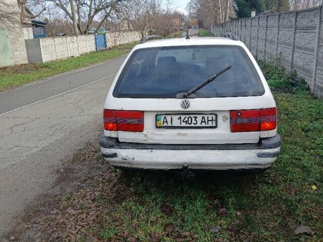 Белый Фольксваген Пассат Вариант, объемом двигателя 0 л и пробегом 420 тыс. км за 1800 $, фото 7 на Automoto.ua