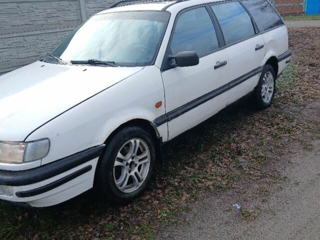 Белый Фольксваген Пассат Вариант, объемом двигателя 0 л и пробегом 420 тыс. км за 1800 $, фото 8 на Automoto.ua