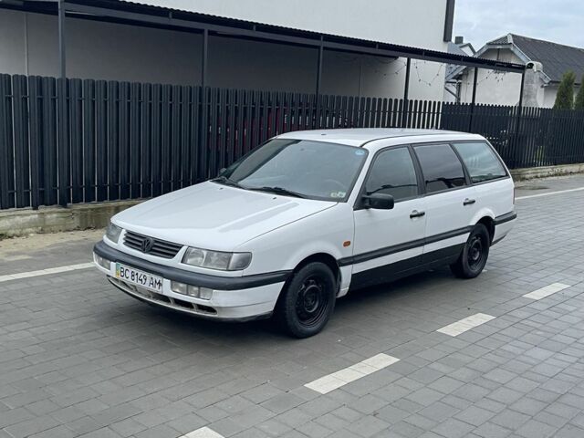 Білий Фольксваген Пассат Варіант, об'ємом двигуна 1.8 л та пробігом 354 тис. км за 1499 $, фото 6 на Automoto.ua