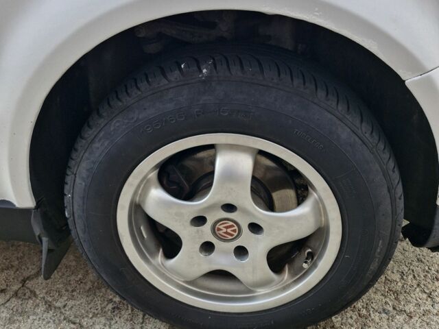 Фольксваген Пассат Вариант 1997 в Ровно на Automoto.ua Белый Фольксваген Пассат Вариант, объемом двигателя 1.6 л и пробегом 348 тыс. км за 2650 $, фото 10 на Automoto.ua