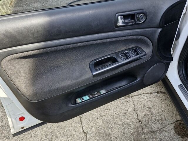 Фольксваген Пассат Вариант 1997 в Ровно на Automoto.ua Белый Фольксваген Пассат Вариант, объемом двигателя 1.6 л и пробегом 348 тыс. км за 2650 $, фото 16 на Automoto.ua