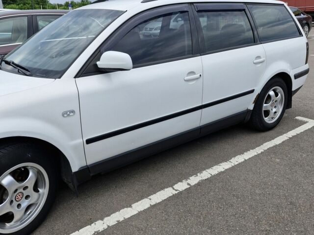 Фольксваген Пассат Вариант 1997 в Ровно на Automoto.ua Белый Фольксваген Пассат Вариант, объемом двигателя 1.6 л и пробегом 348 тыс. км за 2650 $, фото 1 на Automoto.ua