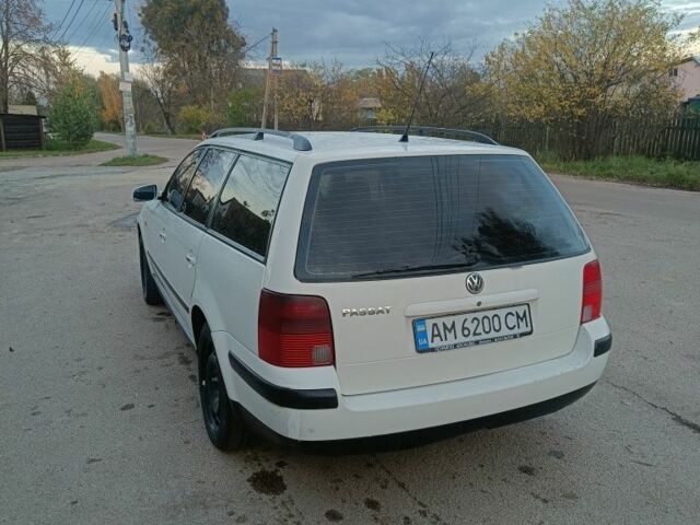 Белый Фольксваген Пассат Вариант, объемом двигателя 1.6 л и пробегом 458 тыс. км за 3700 $, фото 7 на Automoto.ua