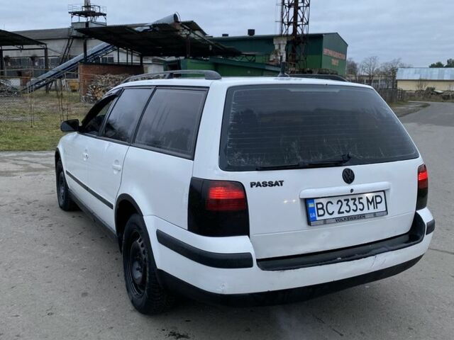 Білий Фольксваген Пассат Варіант, об'ємом двигуна 1.6 л та пробігом 297 тис. км за 3300 $, фото 3 на Automoto.ua