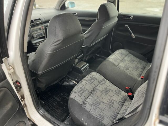 Білий Фольксваген Пассат Варіант, об'ємом двигуна 1.9 л та пробігом 400 тис. км за 1800 $, фото 6 на Automoto.ua