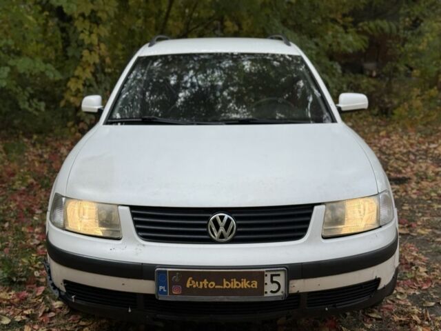 Білий Фольксваген Пассат Варіант, об'ємом двигуна 1.9 л та пробігом 300 тис. км за 1950 $, фото 1 на Automoto.ua