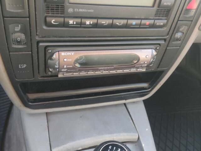 Белый Фольксваген Пассат Вариант, объемом двигателя 0 л и пробегом 333 тыс. км за 2000 $, фото 18 на Automoto.ua