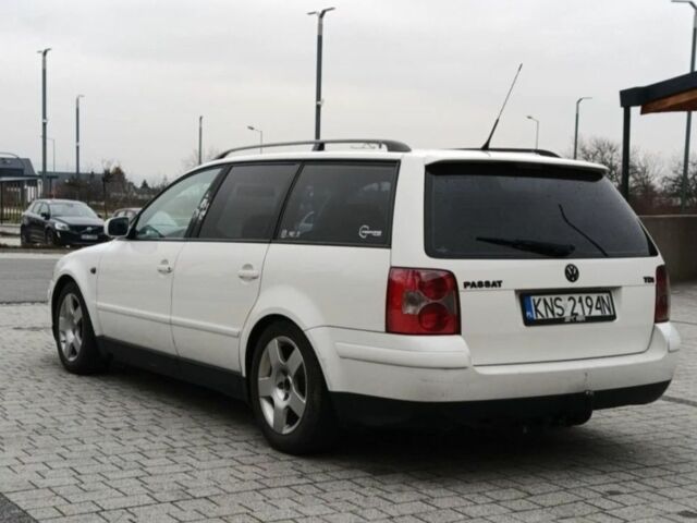 Белый Фольксваген Пассат Вариант, объемом двигателя 1.9 л и пробегом 310 тыс. км за 2250 $, фото 4 на Automoto.ua