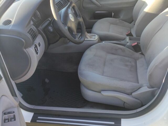 Белый Фольксваген Пассат Вариант, объемом двигателя 0 л и пробегом 333 тыс. км за 2000 $, фото 11 на Automoto.ua