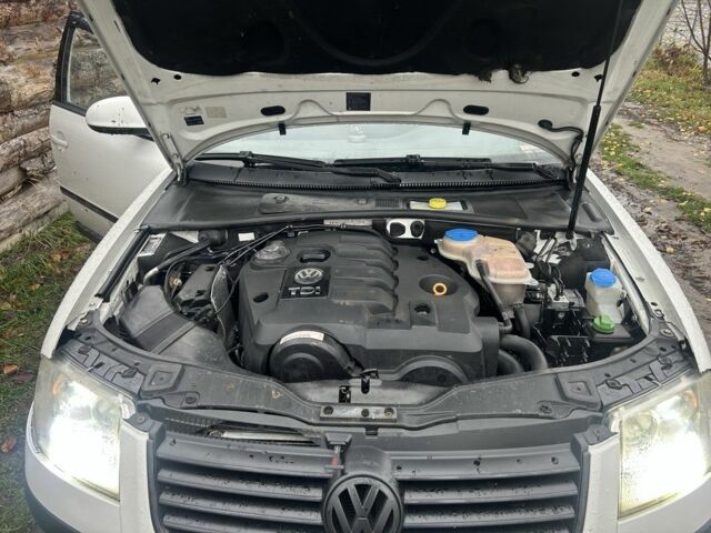 Белый Фольксваген Пассат Вариант, объемом двигателя 1.9 л и пробегом 435 тыс. км за 4700 $, фото 11 на Automoto.ua