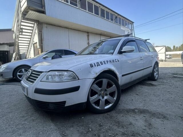 Белый Фольксваген Пассат Вариант, объемом двигателя 1.9 л и пробегом 435 тыс. км за 4700 $, фото 3 на Automoto.ua