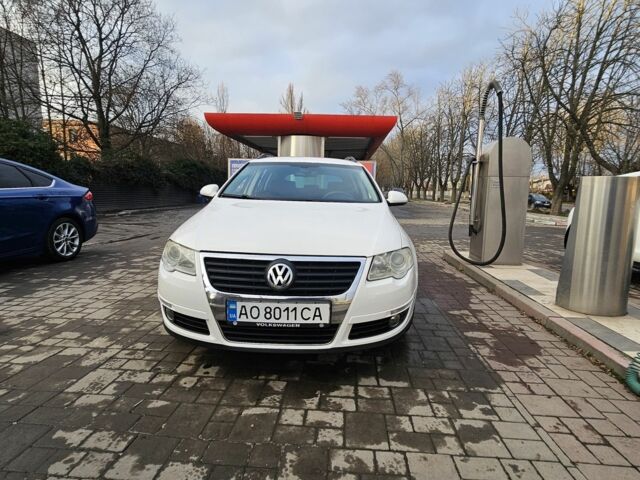 Білий Фольксваген Пассат Варіант, об'ємом двигуна 1.9 л та пробігом 287 тис. км за 5700 $, фото 1 на Automoto.ua