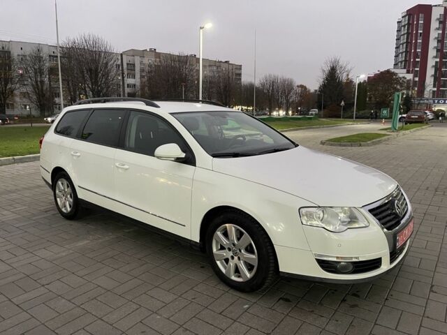 Белый Фольксваген Пассат Вариант, объемом двигателя 2 л и пробегом 273 тыс. км за 4999 $, фото 5 на Automoto.ua