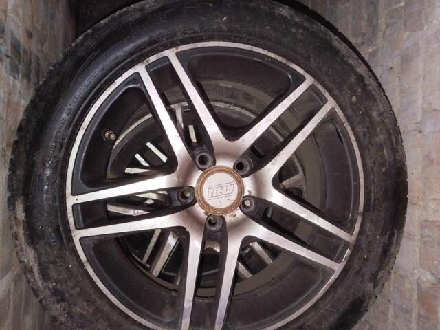 Білий Фольксваген Пассат Варіант, об'ємом двигуна 2 л та пробігом 320 тис. км за 8000 $, фото 7 на Automoto.ua