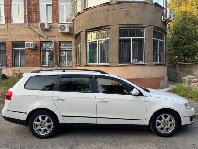 Білий Фольксваген Пассат Варіант, об'ємом двигуна 1.4 л та пробігом 260 тис. км за 6500 $, фото 8 на Automoto.ua