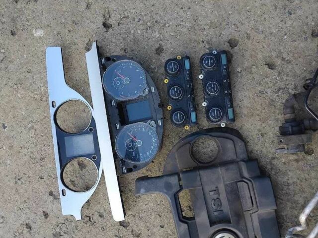 Белый Фольксваген Пассат Вариант, объемом двигателя 1.4 л и пробегом 250 тыс. км за 750 $, фото 11 на Automoto.ua