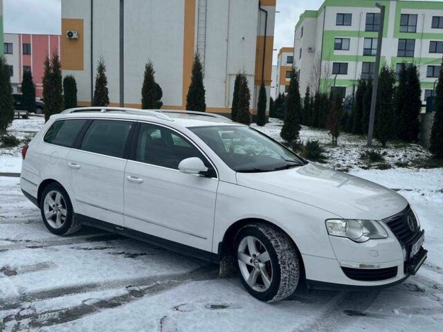 Белый Фольксваген Пассат Вариант, объемом двигателя 1.6 л и пробегом 360 тыс. км за 5461 $, фото 3 на Automoto.ua