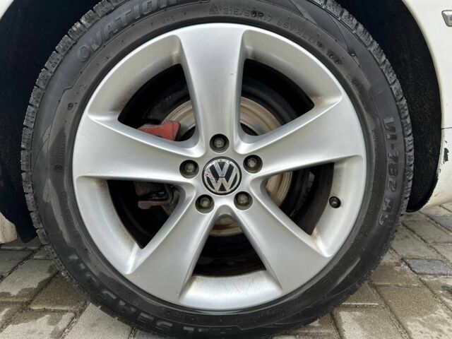 Белый Фольксваген Пассат Вариант, объемом двигателя 1.4 л и пробегом 300 тыс. км за 4800 $, фото 18 на Automoto.ua