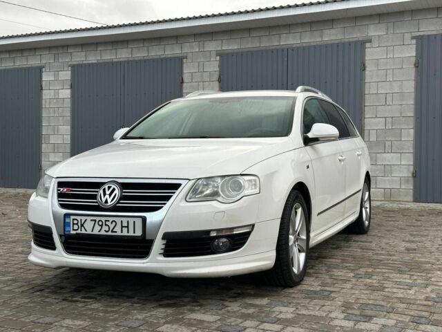 Белый Фольксваген Пассат Вариант, объемом двигателя 1.4 л и пробегом 300 тыс. км за 4800 $, фото 1 на Automoto.ua