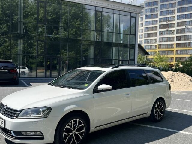 Фольксваген Пассат Вариант 2011 в Хмельницком на Automoto.ua Белый Фольксваген Пассат Вариант, объемом двигателя 2 л и пробегом 288 тыс. км за 7800 $, фото 3 на Automoto.ua