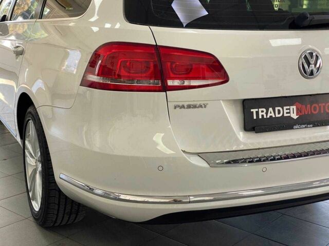Фольксваген Пассат Вариант 2011 в Киеве на Automoto.ua Белый Фольксваген Пассат Вариант, объемом двигателя 1.4 л и пробегом 313 тыс. км за 7590 $, фото 10 на Automoto.ua