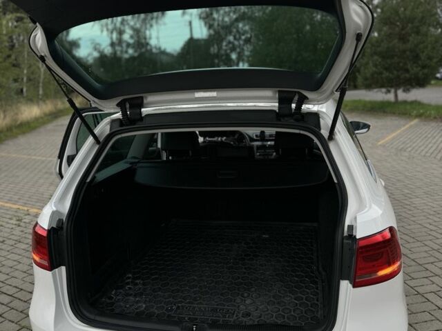 Фольксваген Пассат Варіант 2011 у Дрогобичі на Automoto.ua Білий Фольксваген Пассат Варіант, об'ємом двигуна 2 л та пробігом 278 тис. км за 8800 $, фото 2 на Automoto.ua