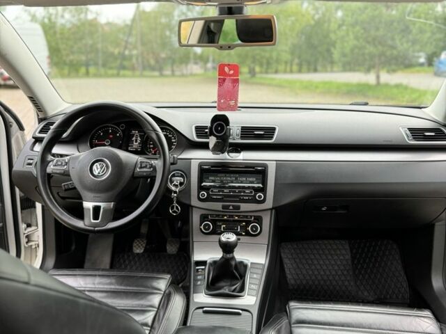 Фольксваген Пассат Варіант 2011 у Дрогобичі на Automoto.ua Білий Фольксваген Пассат Варіант, об'ємом двигуна 2 л та пробігом 278 тис. км за 8800 $, фото 5 на Automoto.ua