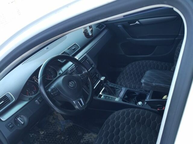 Белый Фольксваген Пассат Вариант, объемом двигателя 2 л и пробегом 290 тыс. км за 9500 $, фото 2 на Automoto.ua