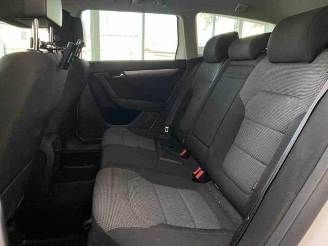 Фольксваген Пассат Вариант 2011 в Киеве на Automoto.ua Белый Фольксваген Пассат Вариант, объемом двигателя 1.4 л и пробегом 313 тыс. км за 7590 $, фото 23 на Automoto.ua