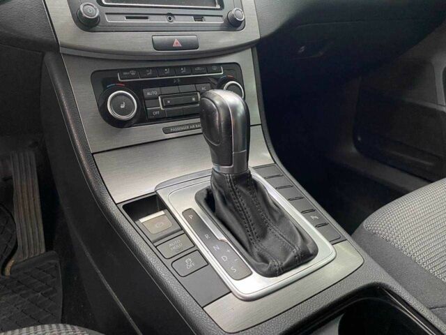 Фольксваген Пассат Вариант 2011 в Киеве на Automoto.ua Белый Фольксваген Пассат Вариант, объемом двигателя 1.4 л и пробегом 313 тыс. км за 7590 $, фото 22 на Automoto.ua