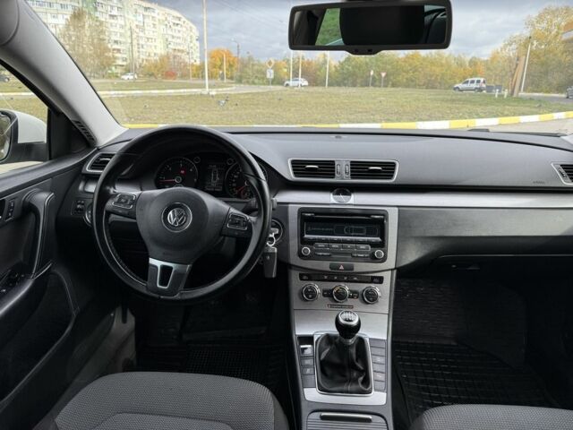 Фольксваген Пассат Вариант 2011 в Полтаве на Automoto.ua Белый Фольксваген Пассат Вариант, объемом двигателя 1.6 л и пробегом 216 тыс. км за 9000 $, фото 18 на Automoto.ua