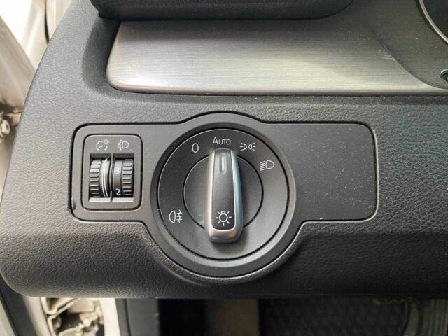 Фольксваген Пассат Вариант 2011 в Киеве на Automoto.ua Белый Фольксваген Пассат Вариант, объемом двигателя 1.4 л и пробегом 313 тыс. км за 7590 $, фото 17 на Automoto.ua