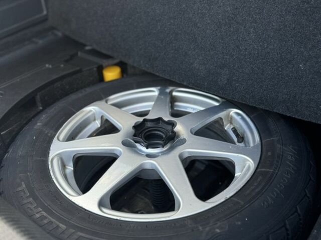 Фольксваген Пассат Вариант 2011 в Ровно на Automoto.ua Белый Фольксваген Пассат Вариант, объемом двигателя 1.6 л и пробегом 277 тыс. км за 7590 $, фото 5 на Automoto.ua