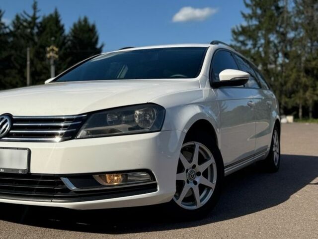 Фольксваген Пассат Вариант 2011 в Ровно на Automoto.ua Белый Фольксваген Пассат Вариант, объемом двигателя 1.6 л и пробегом 277 тыс. км за 7590 $, фото 8 на Automoto.ua