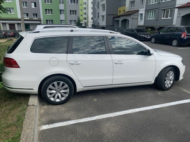Фольксваген Пассат Вариант 2011 в Львове на Automoto.ua Белый Фольксваген Пассат Вариант, объемом двигателя 2 л и пробегом 305 тыс. км за 10500 $, фото 3 на Automoto.ua