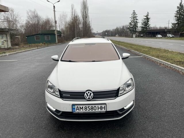 Білий Фольксваген Пассат Варіант, об'ємом двигуна 1.6 л та пробігом 320 тис. км за 9200 $, фото 3 на Automoto.ua