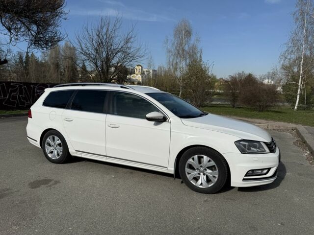 Белый Фольксваген Пассат Вариант, объемом двигателя 2 л и пробегом 320 тыс. км за 11111 $, фото 5 на Automoto.ua