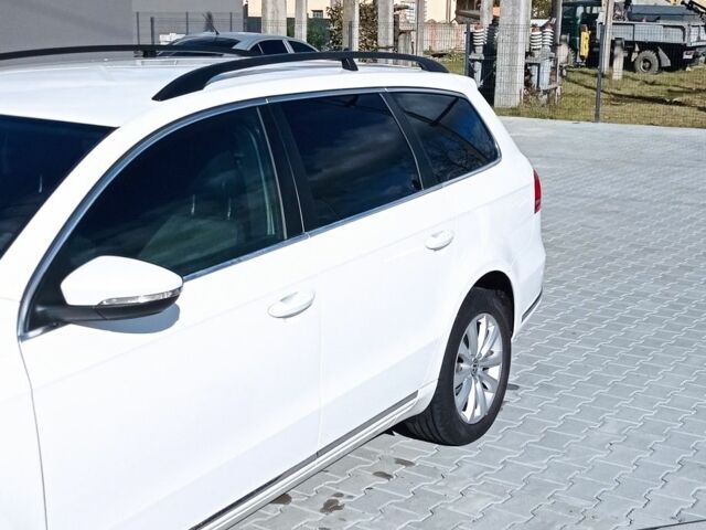 Белый Фольксваген Пассат Вариант, объемом двигателя 2 л и пробегом 330 тыс. км за 10499 $, фото 16 на Automoto.ua