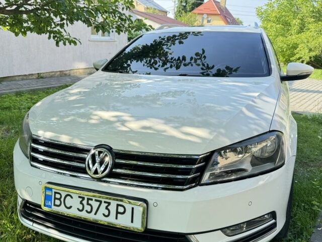 Білий Фольксваген Пассат Варіант, об'ємом двигуна 2 л та пробігом 270 тис. км за 9700 $, фото 22 на Automoto.ua