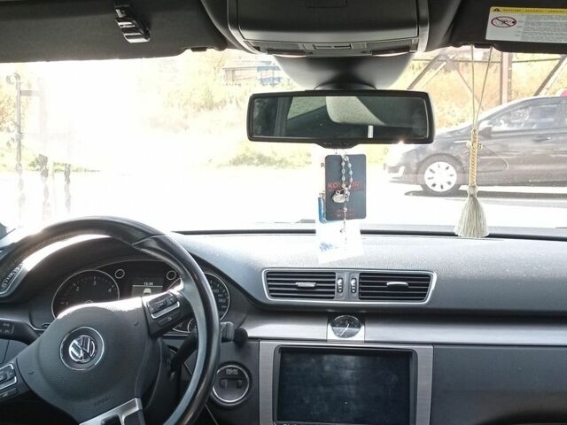 Белый Фольксваген Пассат Вариант, объемом двигателя 2 л и пробегом 330 тыс. км за 10499 $, фото 11 на Automoto.ua