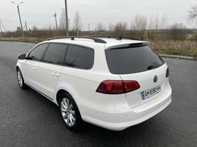 Білий Фольксваген Пассат Варіант, об'ємом двигуна 1.6 л та пробігом 320 тис. км за 9200 $, фото 4 на Automoto.ua