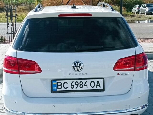 Белый Фольксваген Пассат Вариант, объемом двигателя 2 л и пробегом 330 тыс. км за 10499 $, фото 15 на Automoto.ua