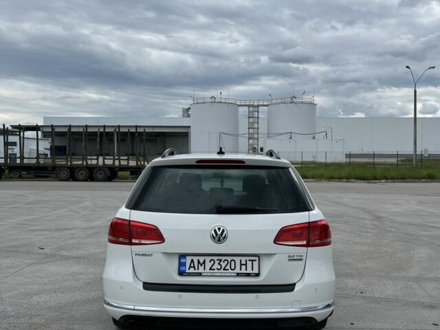 Білий Фольксваген Пассат Варіант, об'ємом двигуна 2 л та пробігом 319 тис. км за 10200 $, фото 3 на Automoto.ua