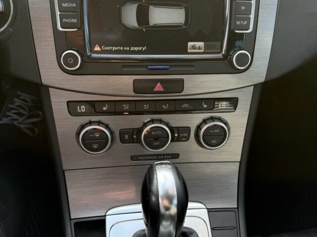 Белый Фольксваген Пассат Вариант, объемом двигателя 2 л и пробегом 320 тыс. км за 11111 $, фото 12 на Automoto.ua